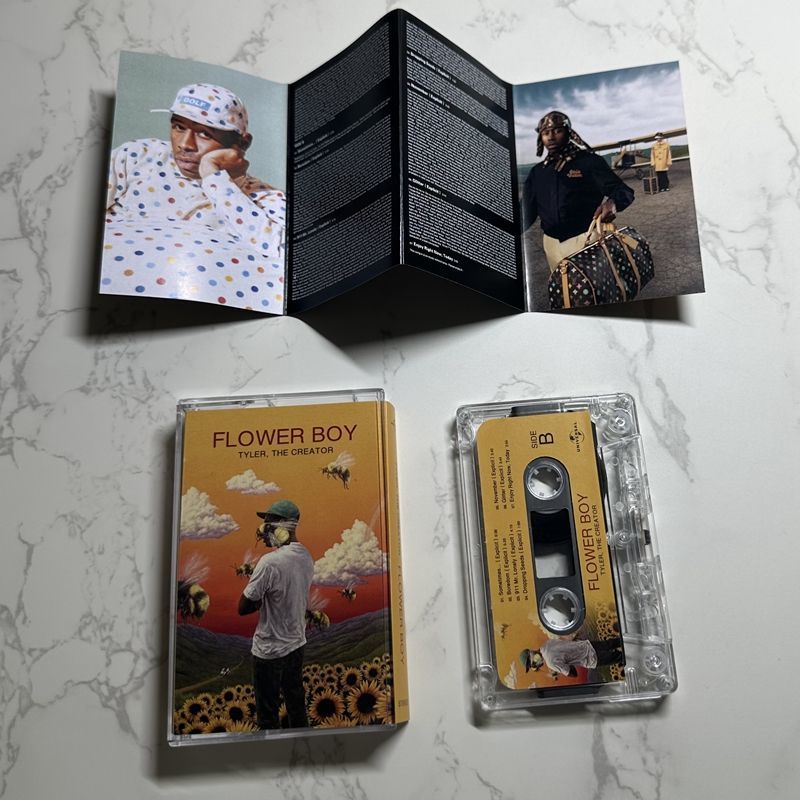 Hip Hop Rhythm Music Cassette  - đánh giá và giá Audio Music Hip Hop